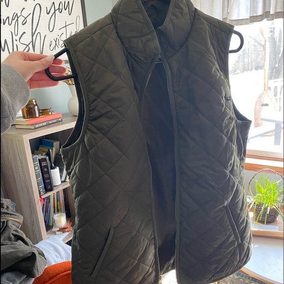 Old Navy vest - Picture 1 of 3